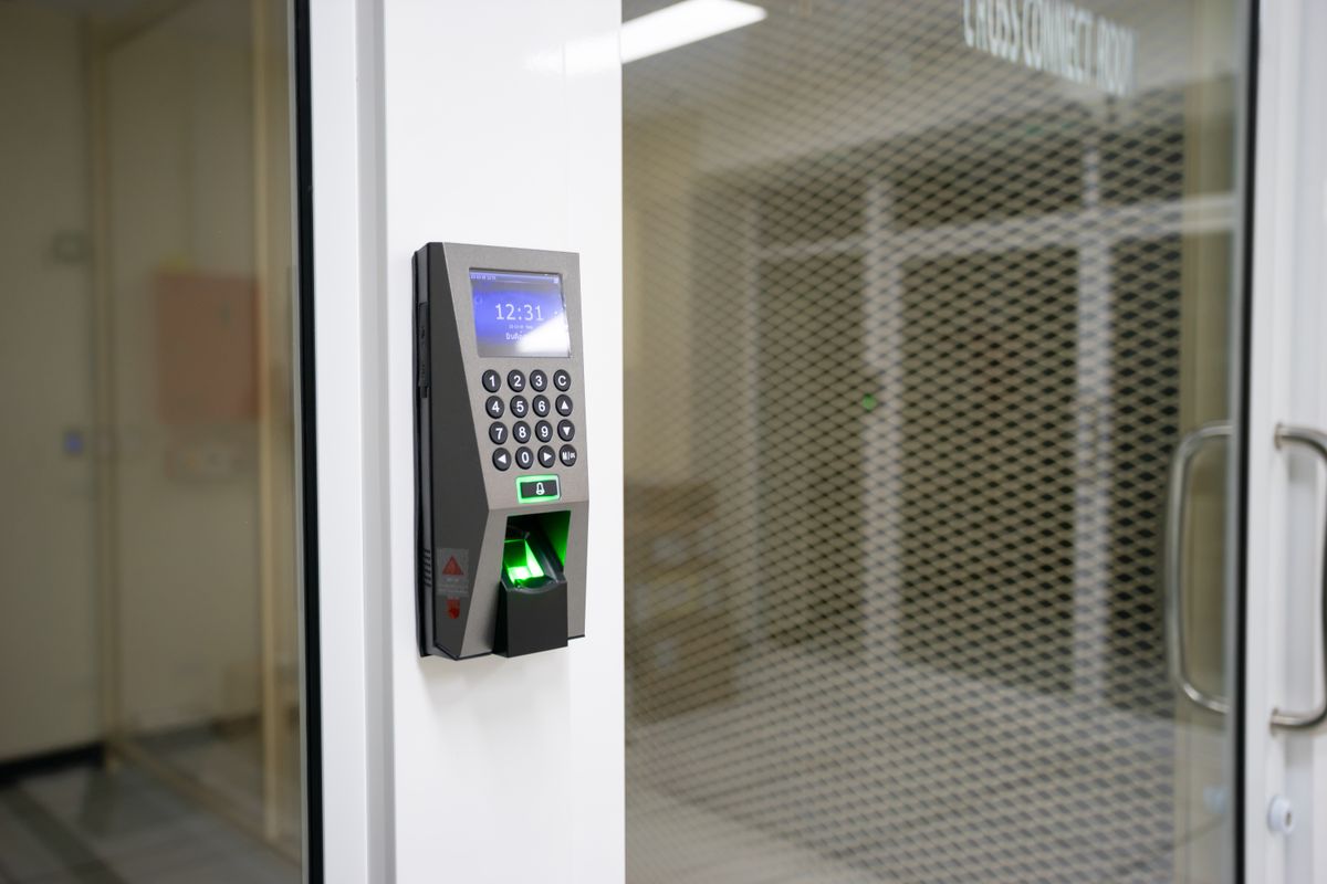 Control de acceso biométrico